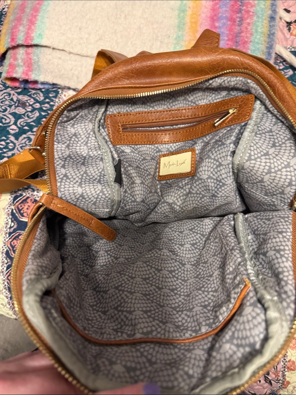 Moda Luxe Tan Leather Interior Tote with Gold Plaque - Picture 4 of 5